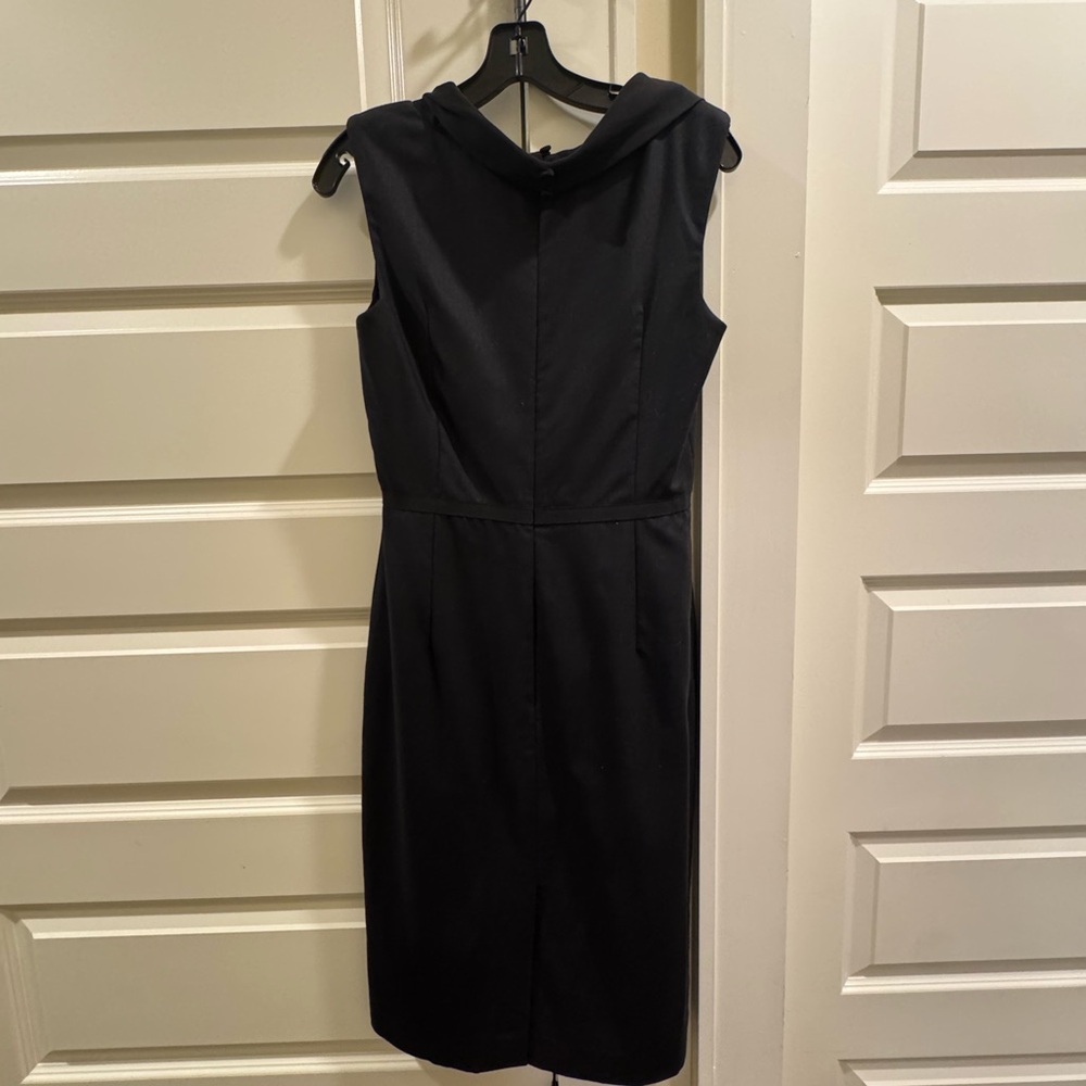 NWT Carolina Herrera Elegant Black Sleeveless Dress Size 8 - Picture 5 of 5